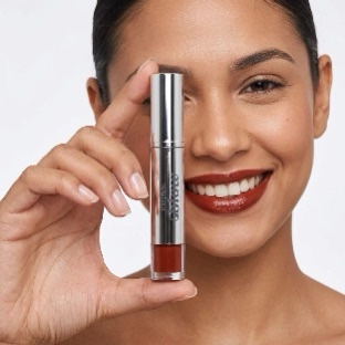 Lipstick ruby rose